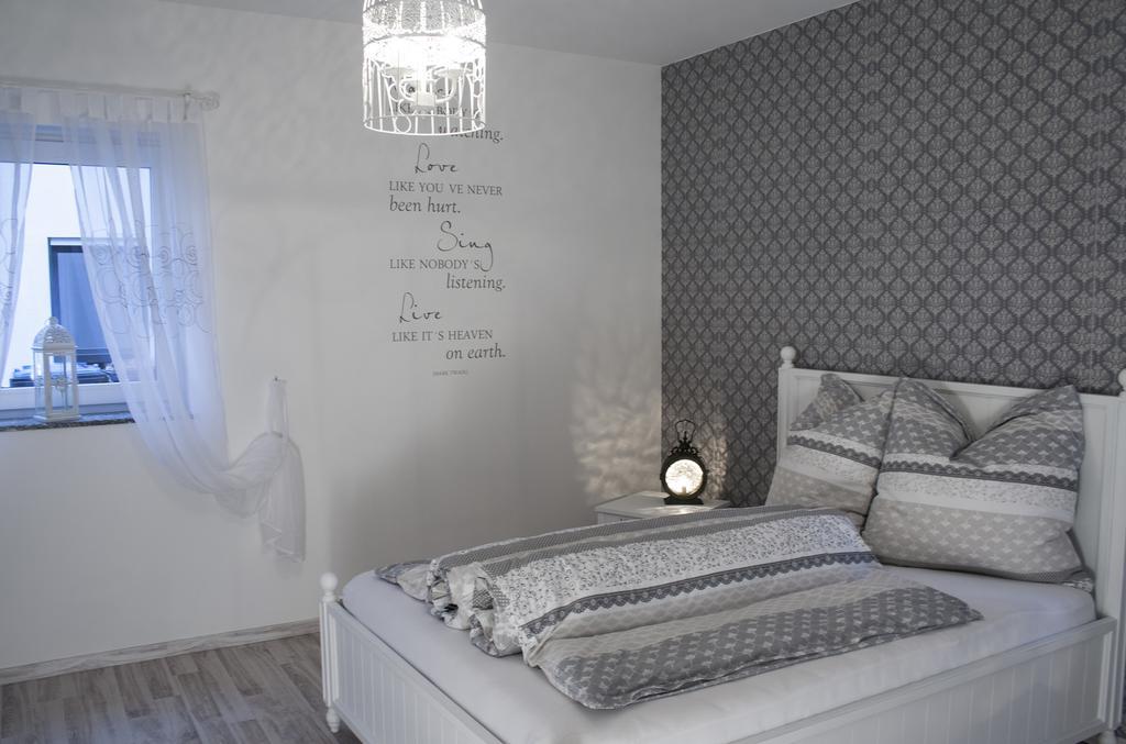 Ferienwohnung Viva La Vida Bendorf Kültér fotó